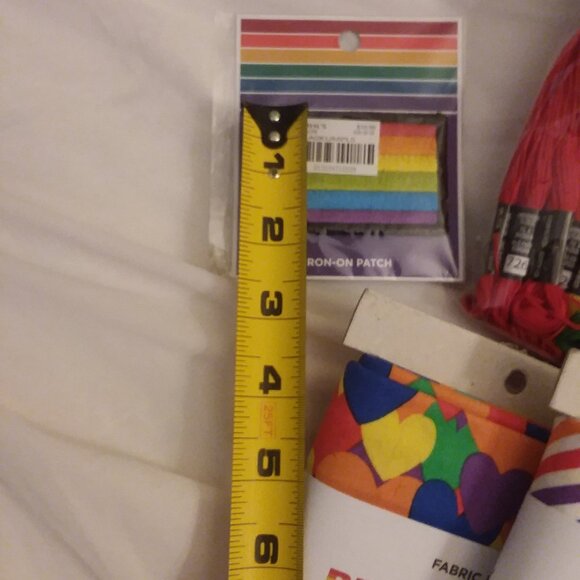 Rainbow / Pride crafting lot - Picture 10 of 10